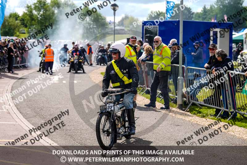 Vintage motorcycle club;eventdigitalimages;no limits trackdays;peter wileman photography;vintage motocycles;vmcc banbury run photographs